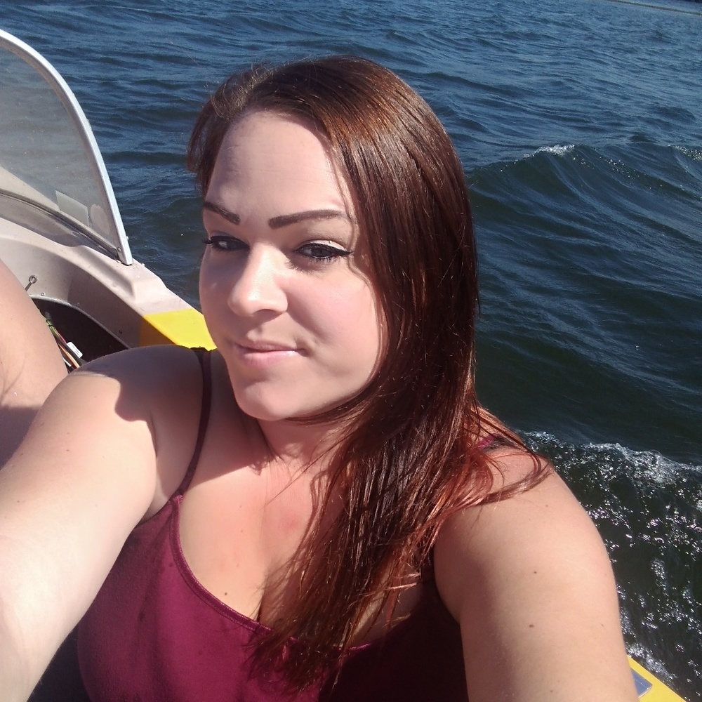Meet your Posher, Gina